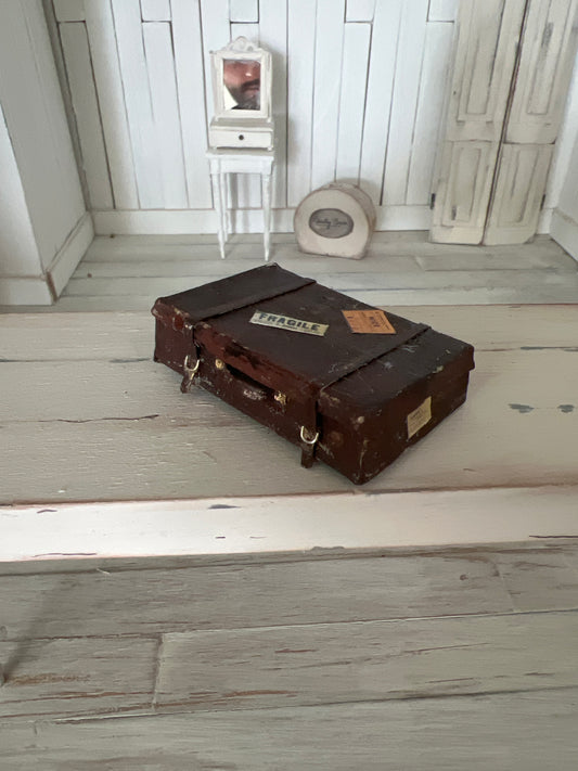 Resväska skala 1:12